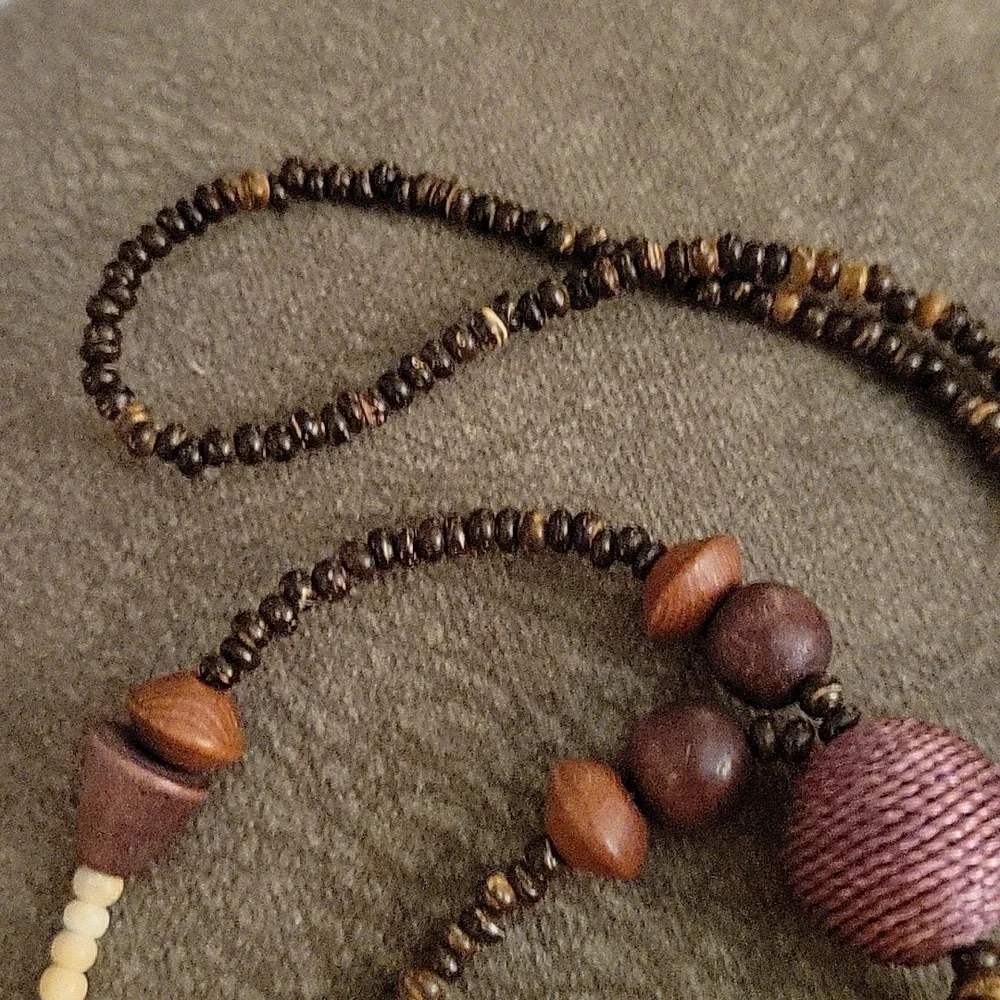 Vtg Long Wood Carved Ethnic Pendant Horn Beaded Lavalier Hippie Necklace